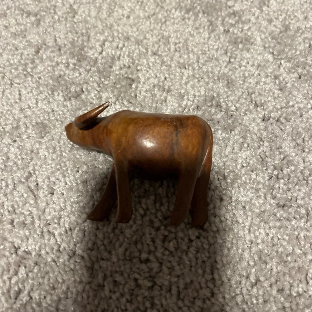 Vintage Hand Carved Wooden Elephant 5x3.5’ & Wooden Ox 3.5x2.5’